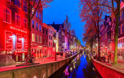 Exploring Amsterdam’s 3 Red Light Districts: De Wallen, Singelgebied & Ruysdaelkade